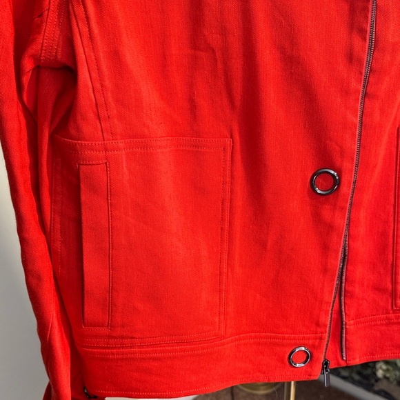 NWOT St. John Vibrant Red Linen/Silk Blend Bomber Style Jacket Zipper and Snaps - Picture 6 of 15